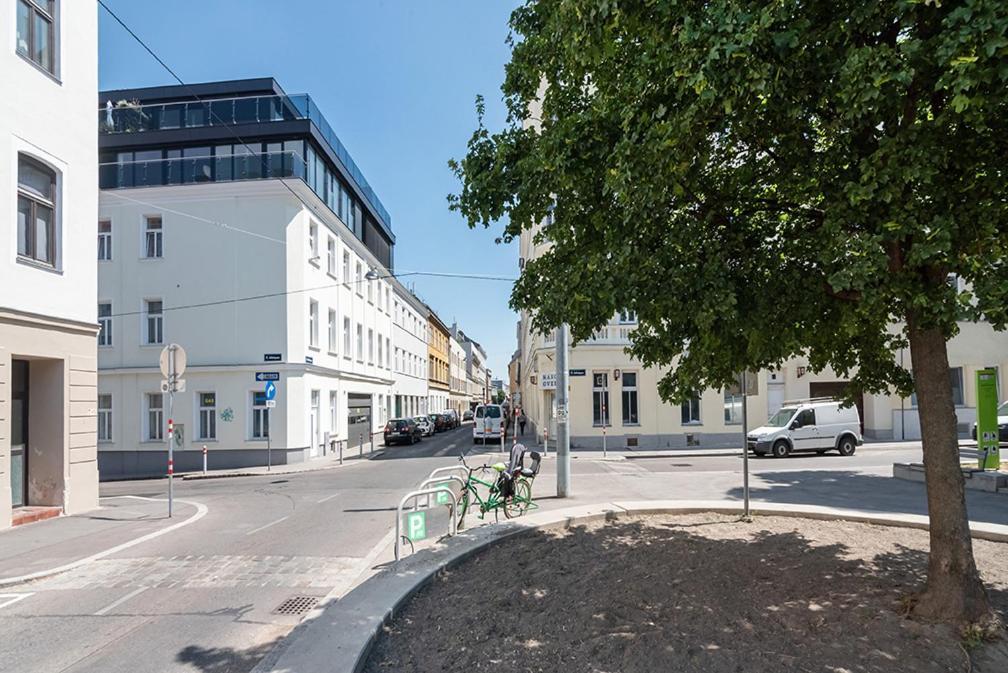 Colorful Apartment Facing Green Courtyard Vienna Exterior photo