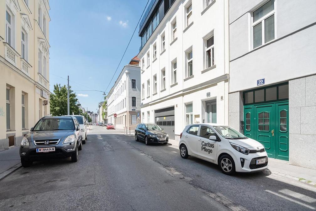 Colorful Apartment Facing Green Courtyard Vienna Exterior photo