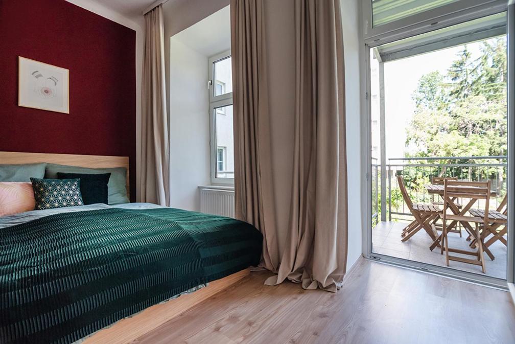Colorful Apartment Facing Green Courtyard Vienna Exterior photo